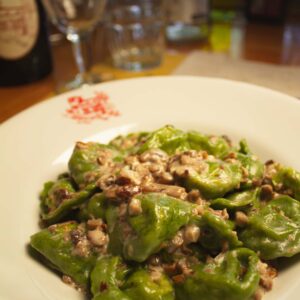 Tortellini verdi luganega e funghi